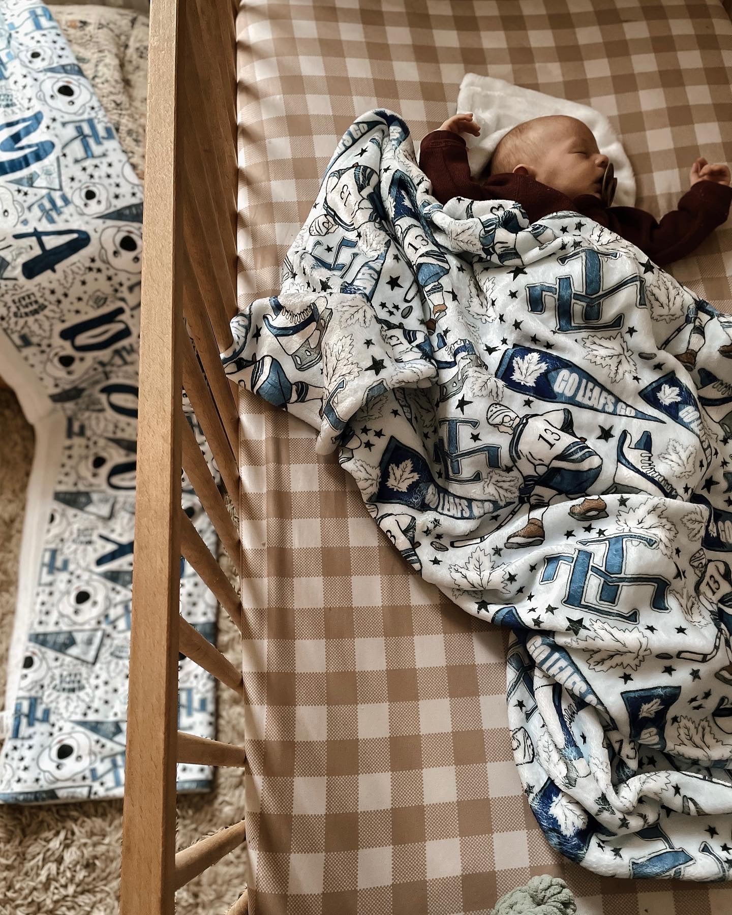 maple leafs hockey BLANKETS